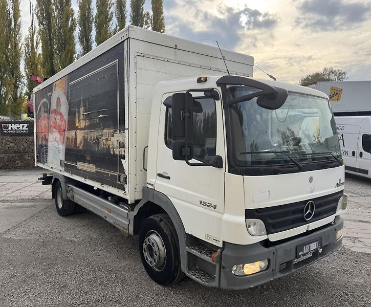 Mercedes-Benz Atego (2007) Mercedes-Benz-Atego-Skříň-Čelo - fotka 1 z 23