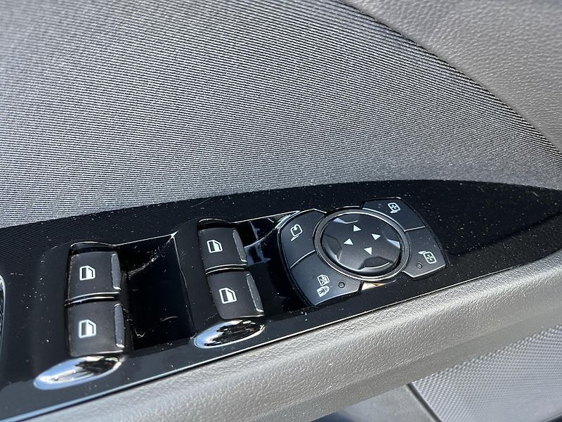 Ford Mondeo (2021) 2.0Eco*TITANIUM*KAMERA*TAŽNÉ*Z - fotka 30 z 39