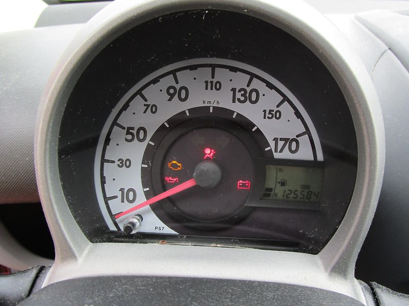 Toyota Aygo 1,0-50KW-NOVÁSTK - fotka 10 z 11