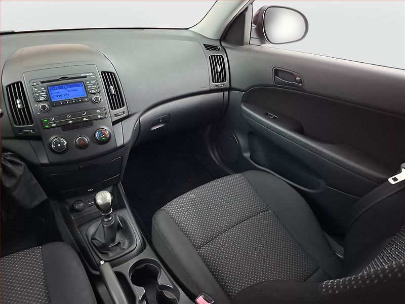Hyundai i30 (2009) 1.4 CVVT, po STK - fotka 8 z 13