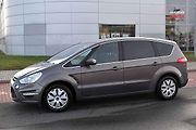 S-Max má sportovnější profil než většina rodinných MPV