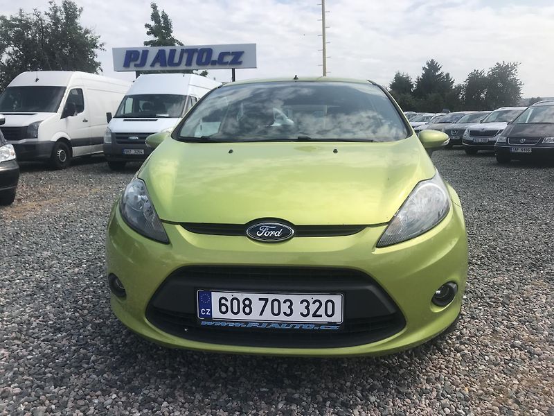 Ford Fiesta 1.6 TDCI 70 KW,KLIMA.. - fotka 2 z 15