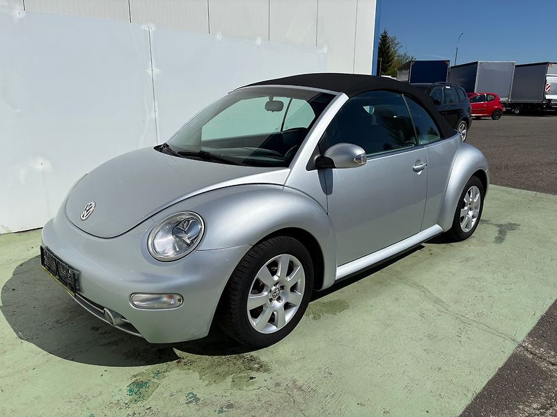Volkswagen New Beetle 1.4, 55kW, Klima, Tažné - fotka 3 z 16