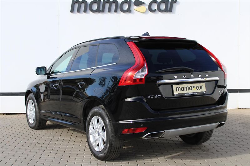 Volvo XC60 2.4D 140kW AWD SERVIS. KN. ČR - fotka 5 z 21