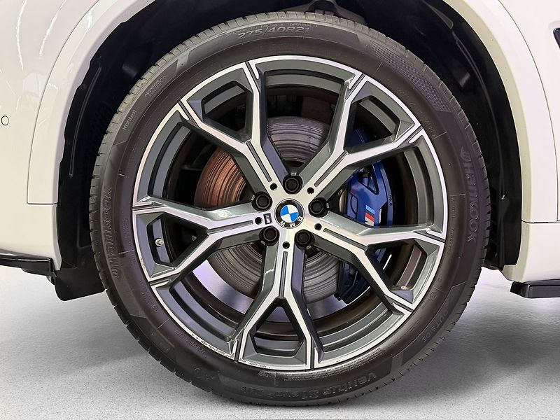 BMW X5 40d xDrive M-PAKET, LED. DRIVE - fotka 9 z 29