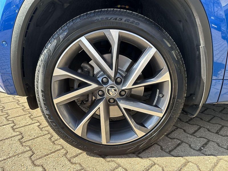 Škoda Kodiaq (2020) 2.0 TDI 4x4 DSG Sportline - fotka 31 z 35