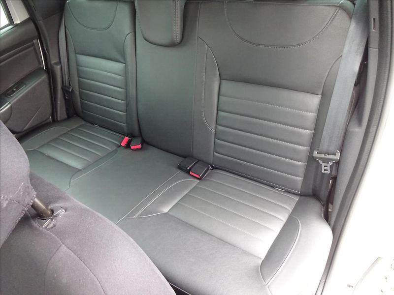 Dacia Duster 1,5 DCi 80kW 4X4 - fotka 21 z 45