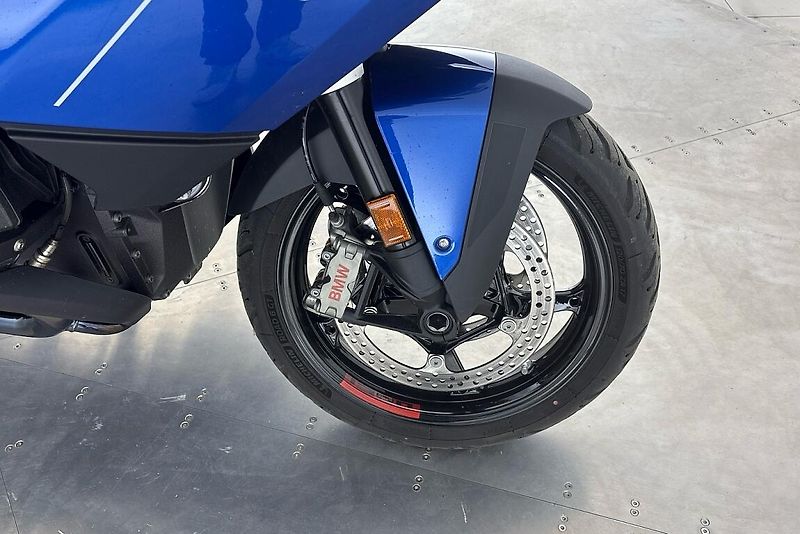 BMW R 1300 RT - fotka 8 z 14