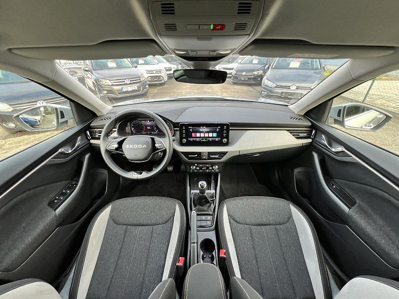 Škoda Kamiq Top Selection 1.5TSi PŮVOD ČR - fotka 20 z 46