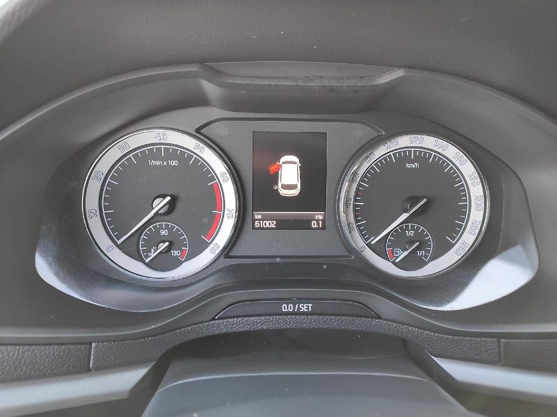 Škoda Karoq (2018) Ambition 1.0 TSI 96kW MAN6 TZ - fotka 13 z 30