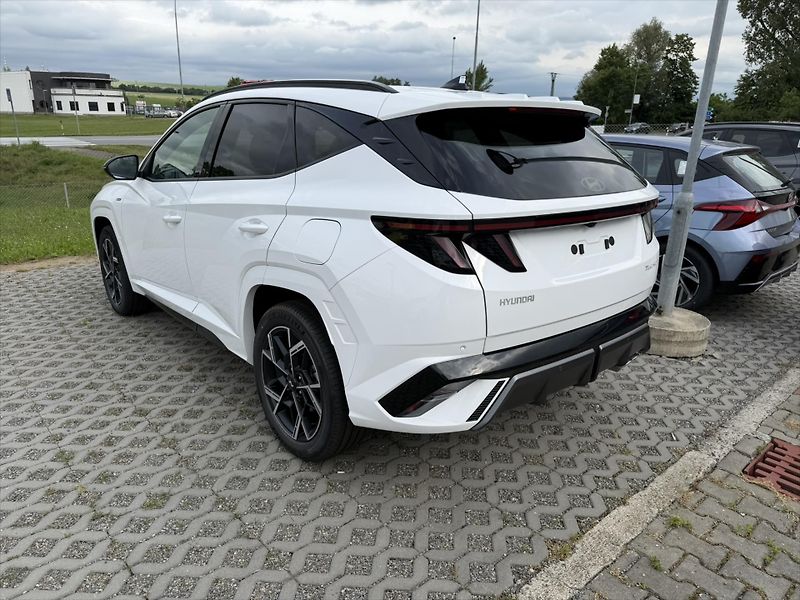 Hyundai Tucson (2026) 1,6 T-GDI 4x2 110kW 7st. DCT - fotka 3 z 12