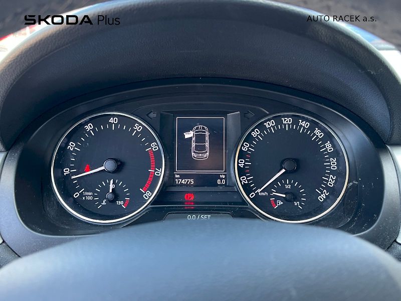 Škoda Rapid (2017) 1.2 TSI 66kW Ambition - fotka 5 z 23