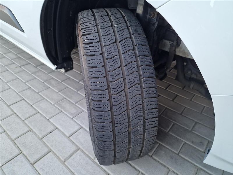 Ford Transit Custom 2.0TDCi Trend L1,ČR,1.Majitel - fotka 42 z 44