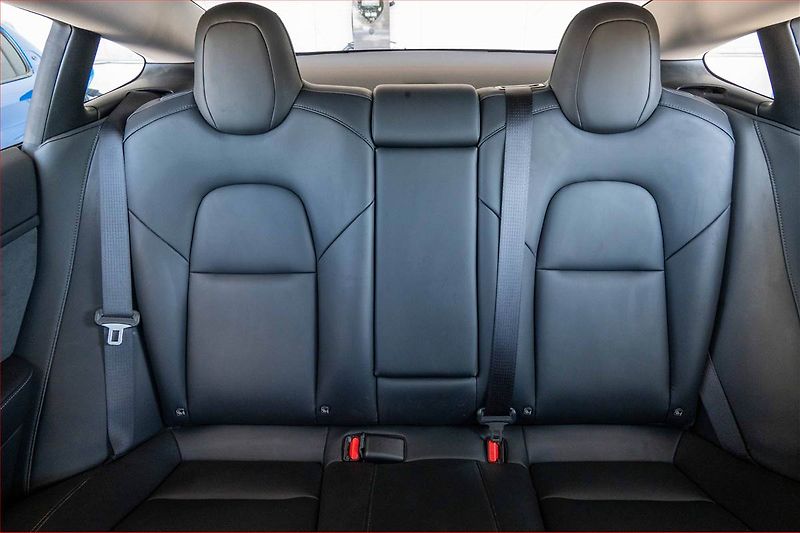 Tesla Model 3 (2022) Standard Range LFP, SoH 93% - fotka 10 z 20