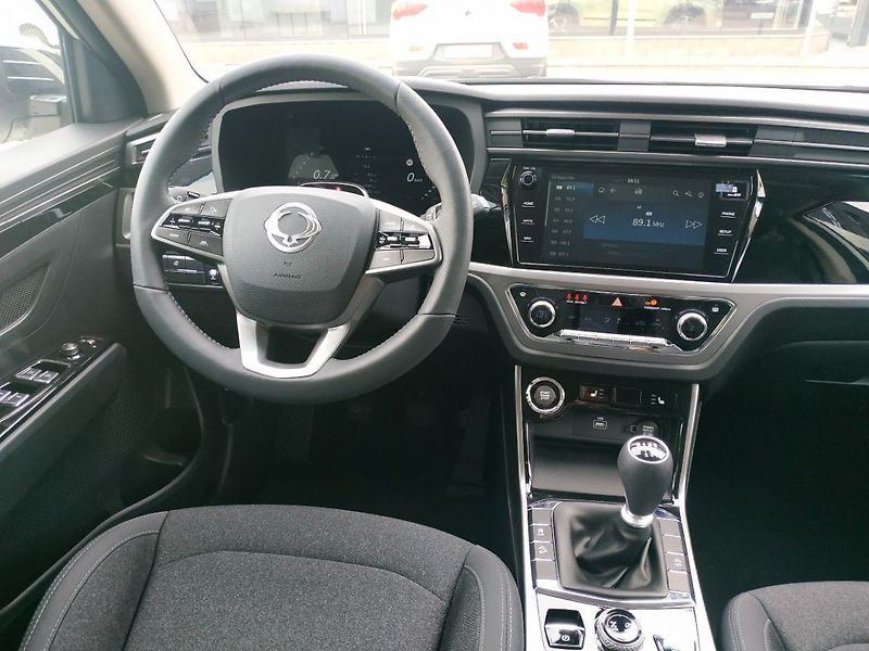 KGM Korando 1.5T, SMART,4WD, MT, SKLADEM - fotka 16 z 36
