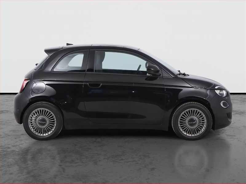 Fiat 500e (2021) 42 kWh, SoH 92%, Automat - fotka 6 z 20