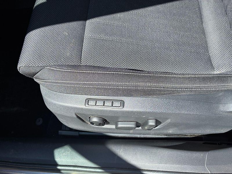 Škoda Superb 2.0 TDi 147 kW-FACE LIFT-STYLE - fotka 29 z 29