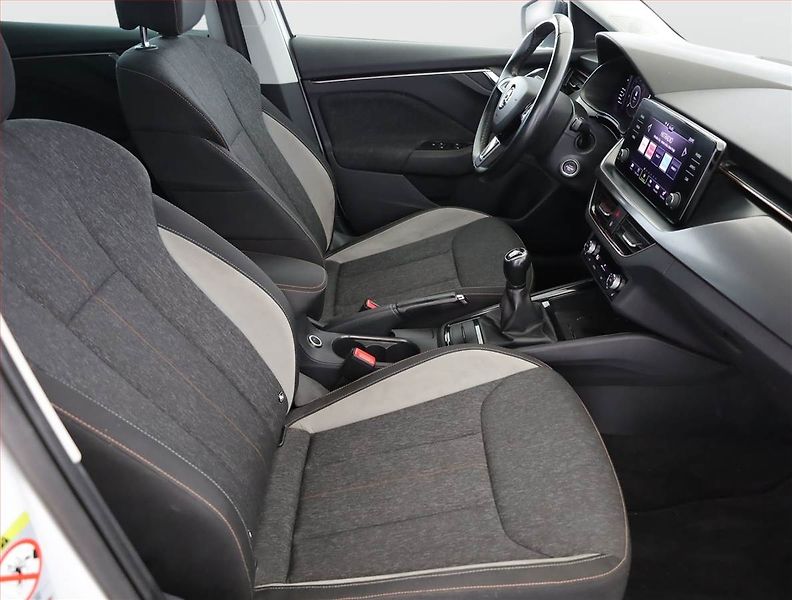 Škoda Scala (2019) Style 1.0 TSI, Serv.kniha - fotka 7 z 20