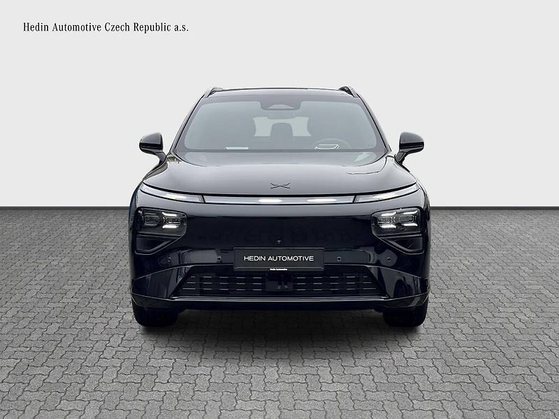 Xpeng G9 (2026) AWD Performance Pro - fotka 12 z 18