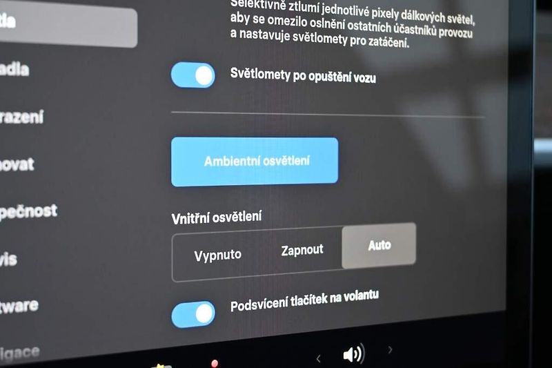 Tesla Model Y (2022) Long Range Dual Motor AWD 94% - fotka 21 z 44