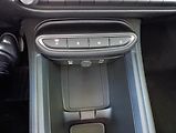 Jeep Avenger (2026) Longitude 1.2 Turbo e-Hybrid - náhled 17