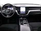 Volvo XC60 2,0 B4 145KW AWD MOMENTUM - náhled 32