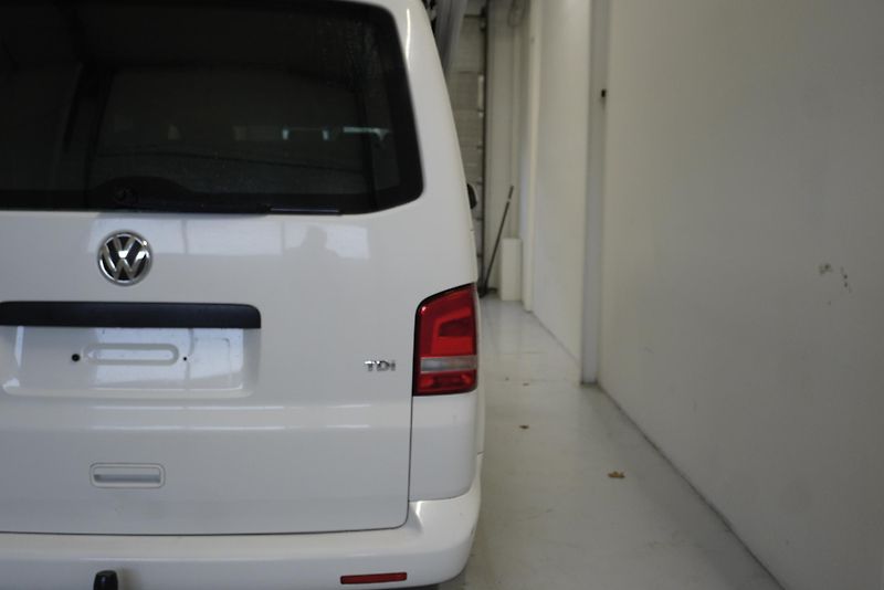 Volkswagen Transporter 2.0TDi CALIFORNIA kuchyň/spaní - fotka 7 z 37