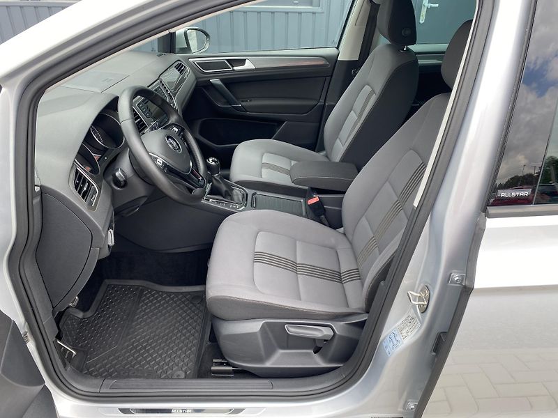 Volkswagen Golf Sportsvan 1.2 TSI ALLSTAR - CLIMATRONIC - fotka 14 z 39