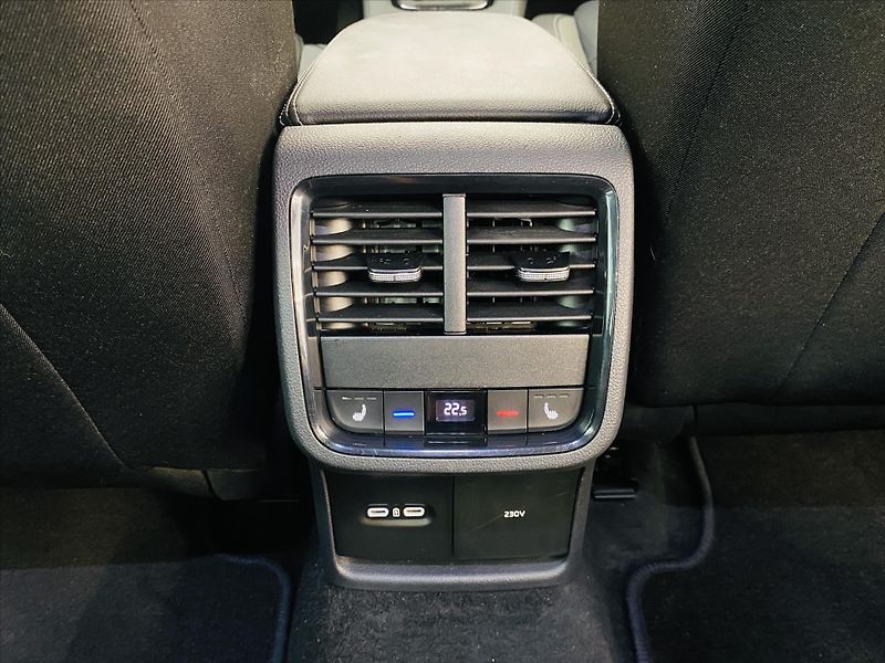 Škoda Octavia 2,0 TDI 110kW Style - fotka 22 z 27
