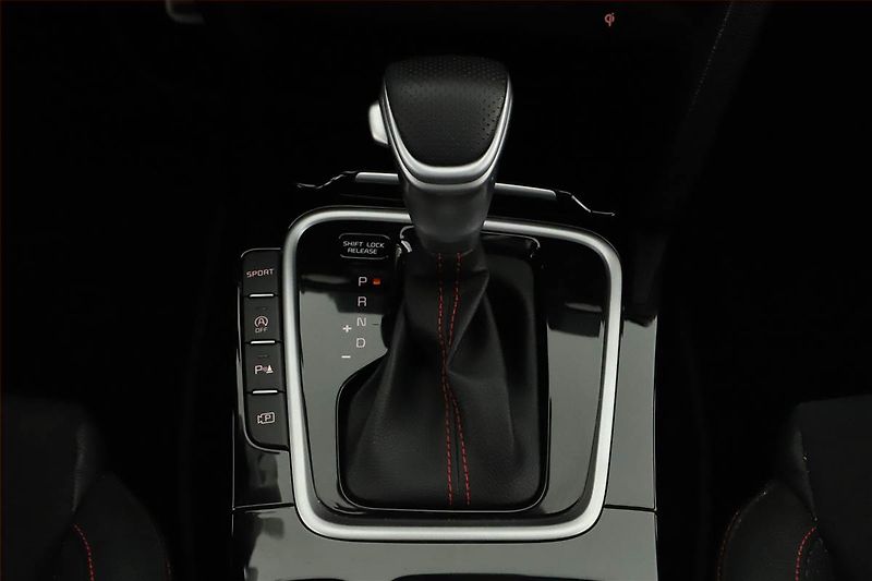 Kia Pro_Ceed (2024) GT 1.6 T-GDI - fotka 13 z 20