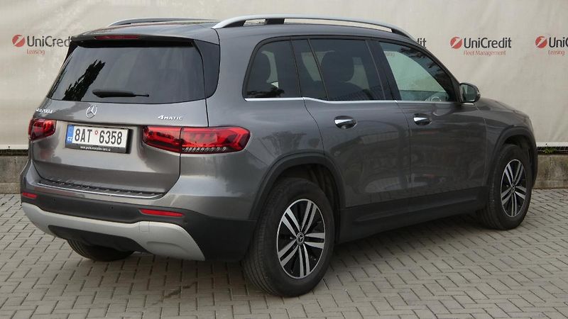 Mercedes-Benz GLB 200d 4MATIC - fotka 3 z 24