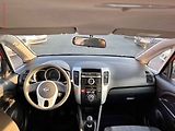 Kia Venga (2012) 1.4i, 2.maj,ČR, Klima - náhled 8