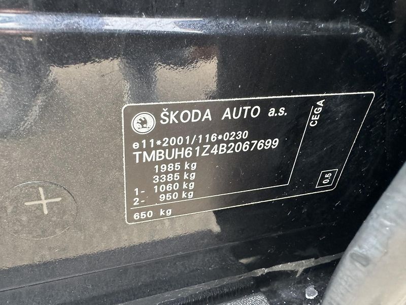 Škoda Octavia (2011) RS 2.0 TDI 125 kW - fotka 18 z 18
