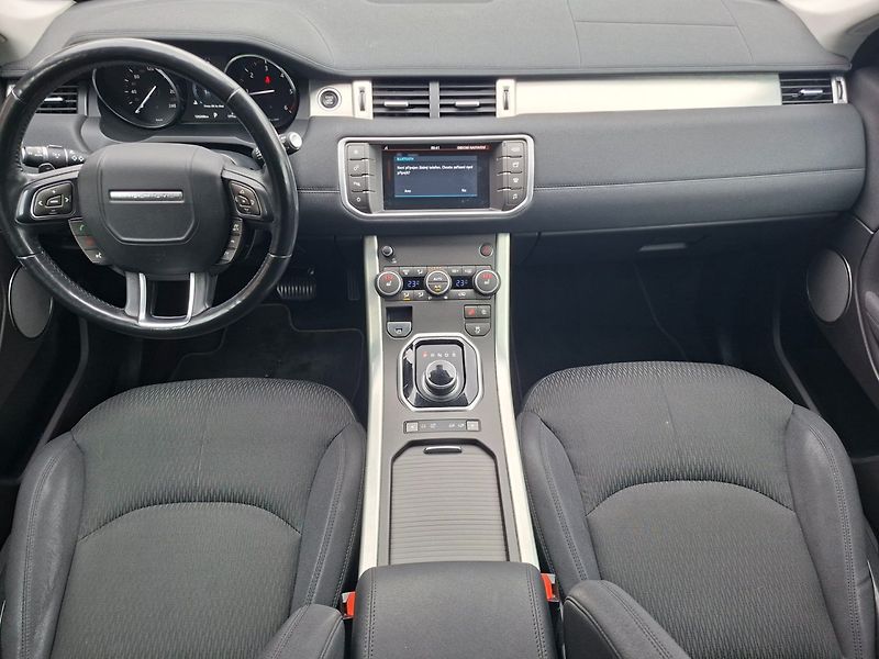Land Rover Range Rover Evoque (2017) 2.0TD4 110kW 4X4 -NOVÉ V ČR - fotka 11 z 42