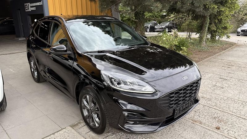 Ford Kuga (2023) 2.0TDCI ST LINE,4X4,AT - fotka 39 z 42
