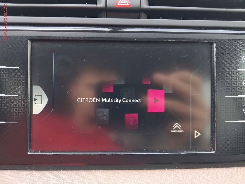 Citroën C4 Picasso (2014) 1.6HDi, AT, navi, kamera - fotka 18 z 18