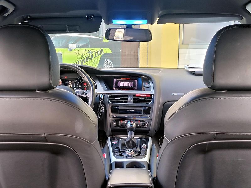 Audi A5 2,0 TFSi S-LINE,SERV.KN.ROZVOD - fotka 19 z 52