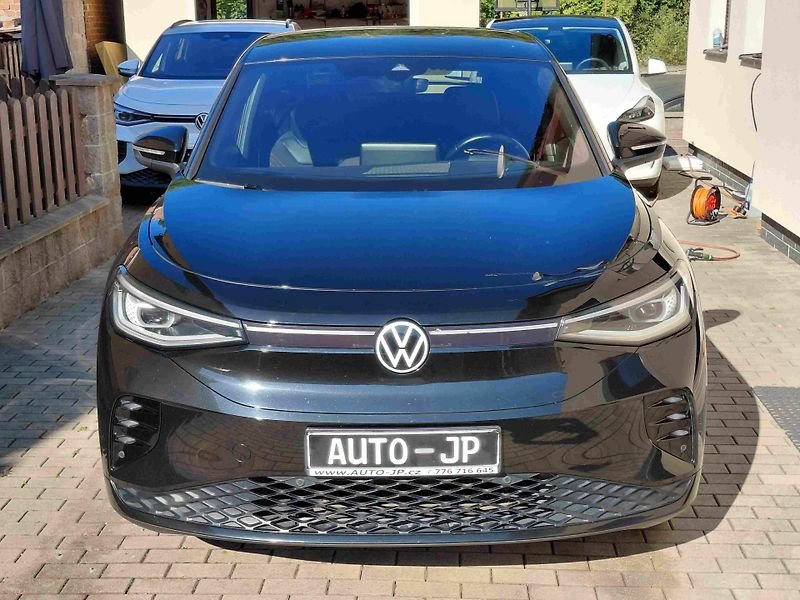 Volkswagen ID.5 4x4 GTX SOH-92,5%  ACC DCC LED - fotka 7 z 14