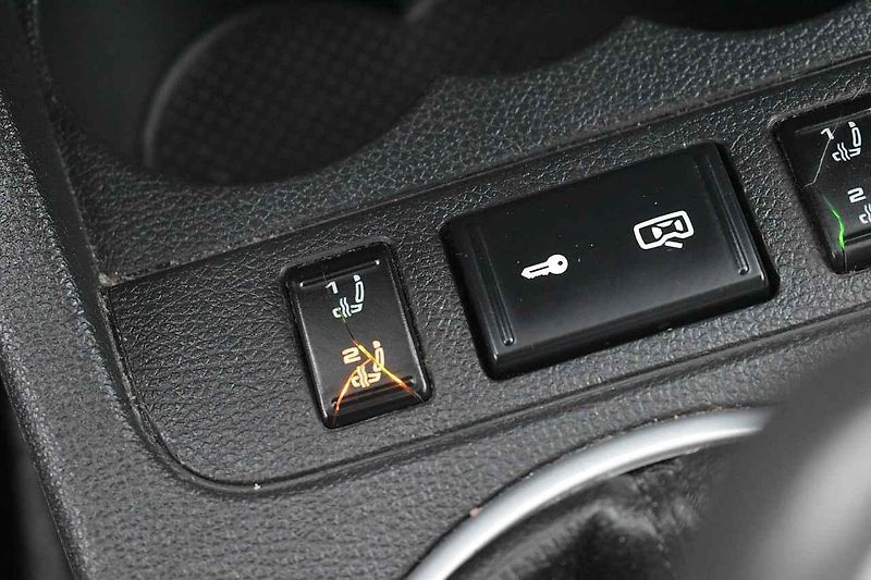Auto jsme prověřili na komunikacích všech typů a kvalit