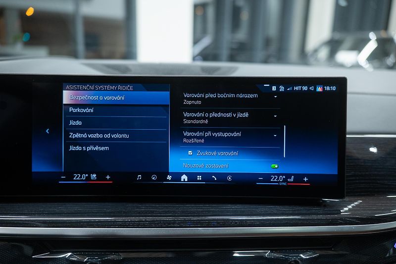 BMW X7 (2024) 40d M-SPORT MASÁŽ NEZÁVISLÉ TZ - fotka 58 z 67