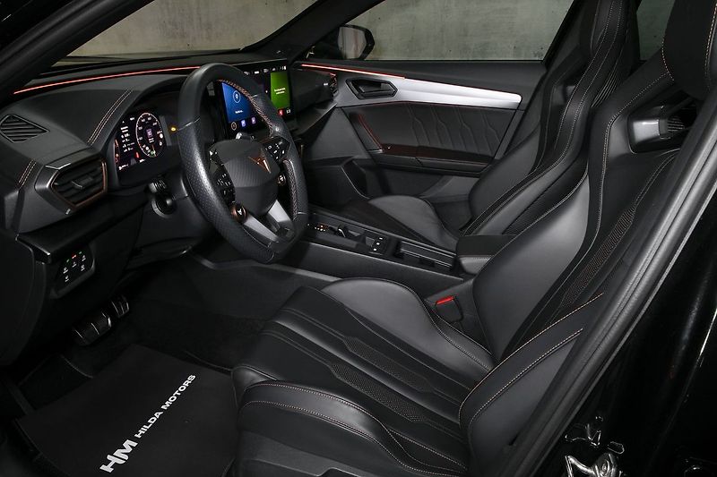 Cupra Formentor VZ5 2.5TSI 287kW Sabelt Beats - fotka 14 z 37