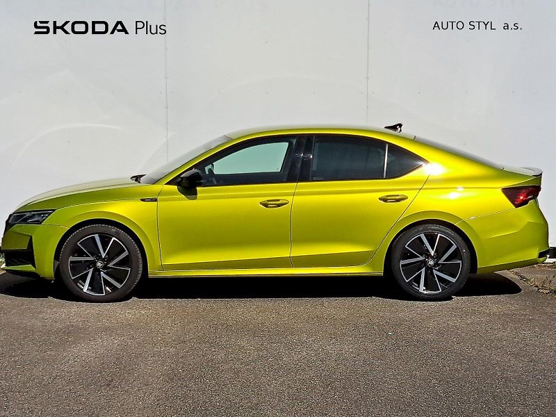 Škoda Octavia (2025) 1.5 TSI 110kW Sportline - fotka 3 z 24