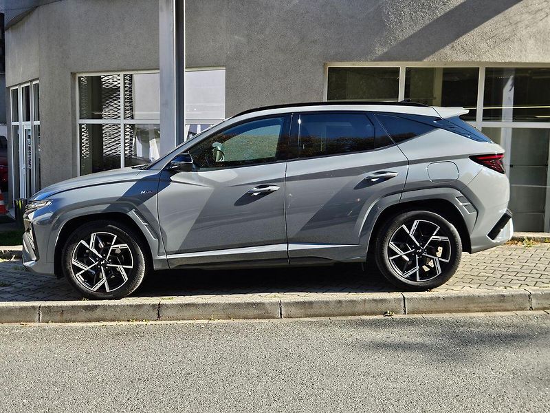 Hyundai Tucson 1.6T-GDi PHEV N-Line, serv.kn. - fotka 2 z 34