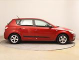Kia Ceed (2011) 1.4 CVVT, nová STK - náhled 6