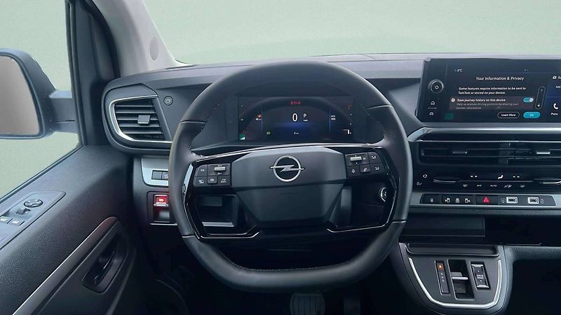 Opel Zafira L1 (M) Elegance 2.0 CDTi (130k - fotka 17 z 23