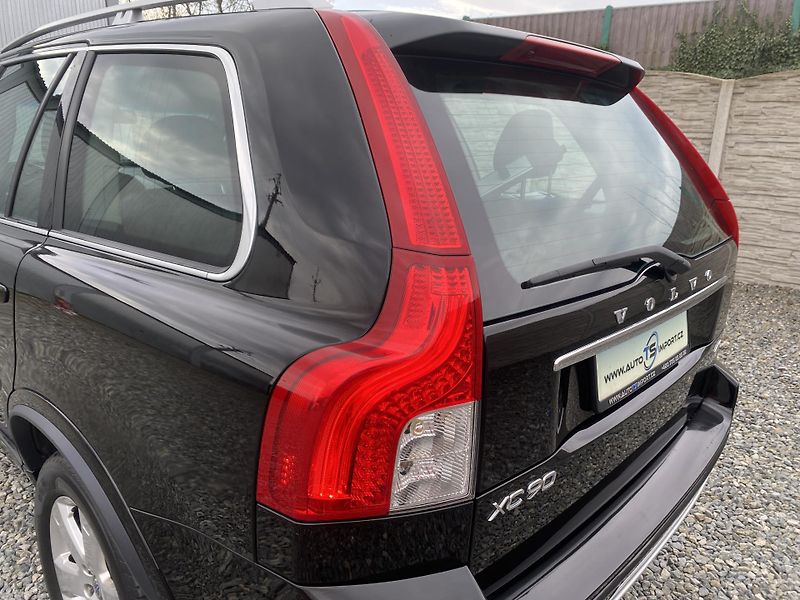 Volvo XC90 2.5TDi D5 200PS 7M 196000KM 1A - fotka 39 z 161