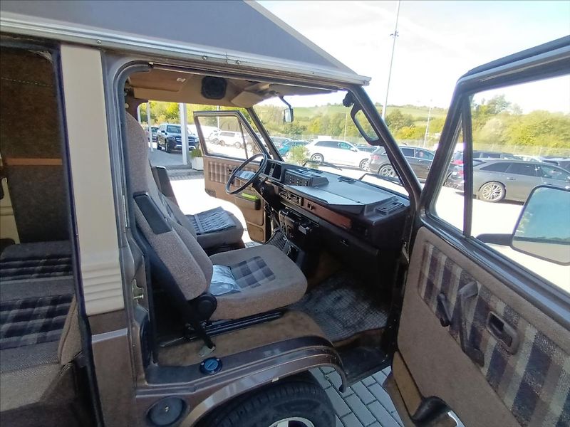 Volkswagen Caravelle 1,9 i,T3 Westfalia,SPRCHA,WC, - fotka 19 z 49