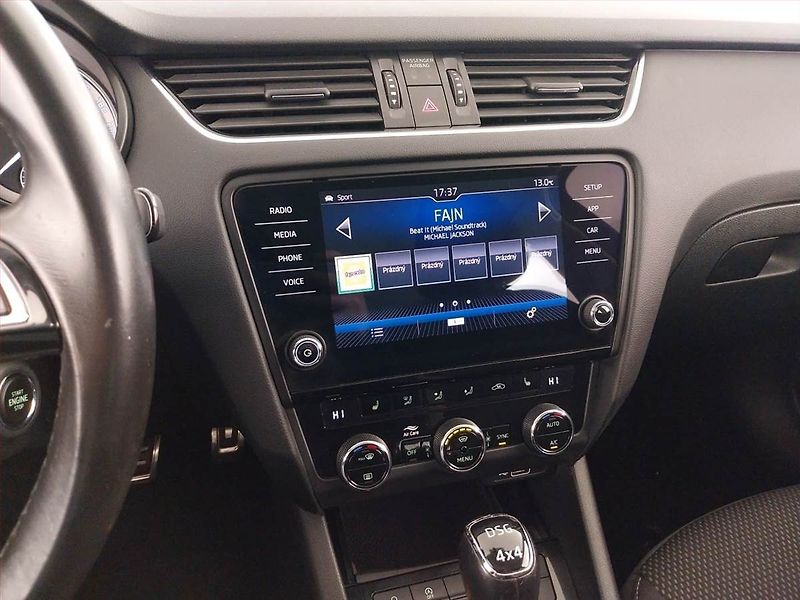 Škoda Octavia (2018) Scout 2.0 TDI, 4X4, Automat - fotka 12 z 23