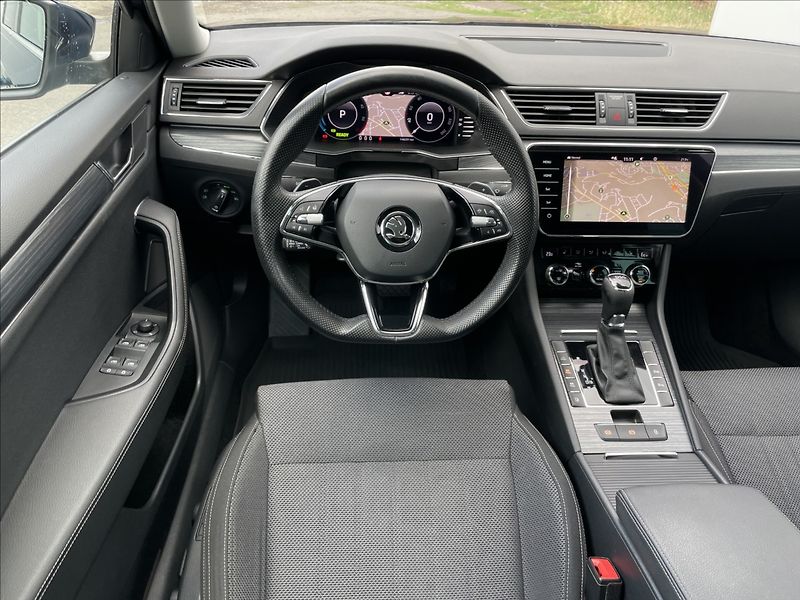 Škoda Superb 1,4 TSI DSG Style ACC+NAVI  iV - fotka 7 z 24