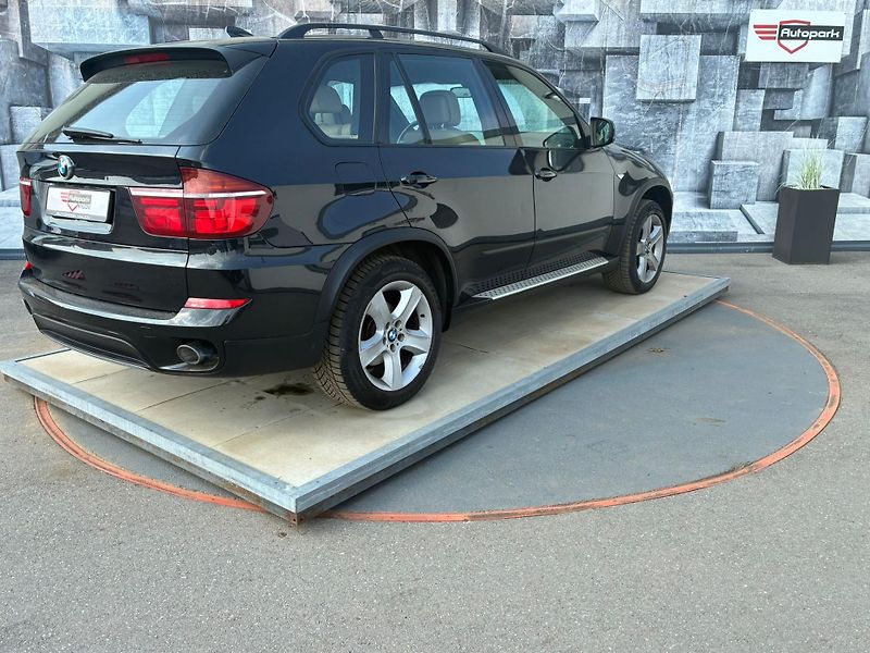 BMW X5 (2011) 40D, 3.0D, 225KW, XDRIVE - fotka 6 z 22